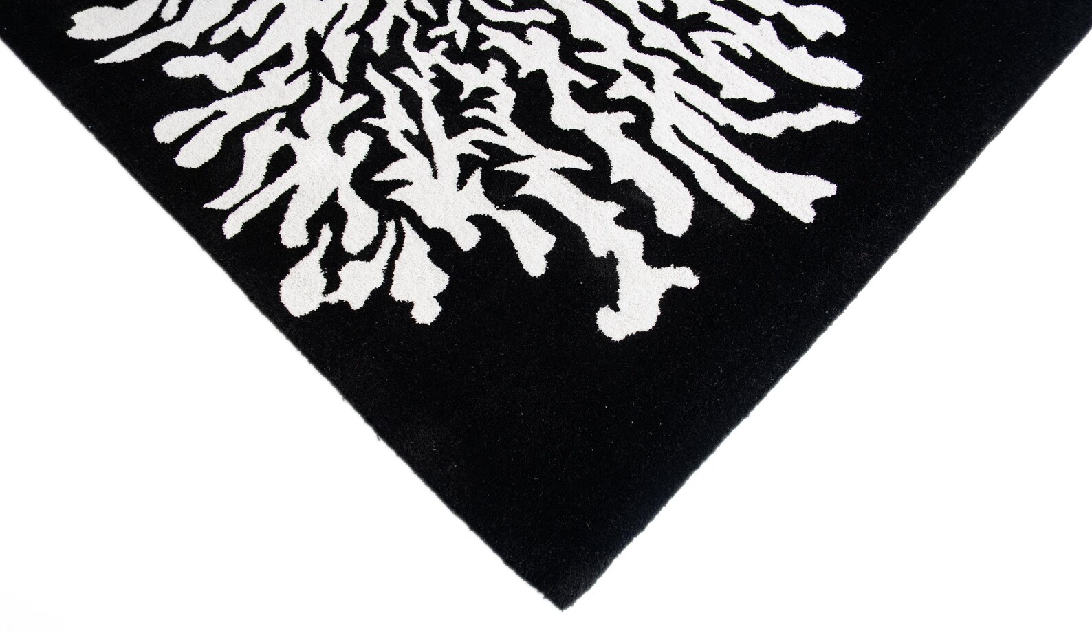 Hand Tufted Wool Area Rug – Black & White Handmade Carpet for Living Room | Design RO-01 - Image 4